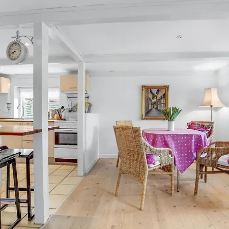 3 Bedroom Gorgeous In Prázdninový dům Pandrup