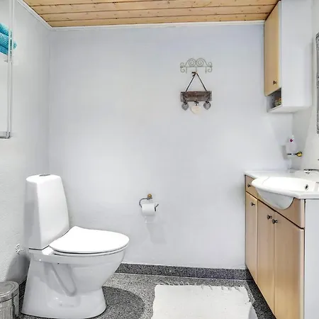 3 Bedroom Gorgeous In Prázdninový dům